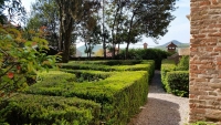 Casa del Petrarca: giardino / Petrarca\'s house: the garden