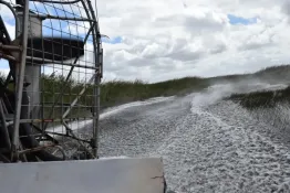 DSC_0084-airboat