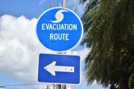 Florida-2025_Miami-Beach_DSC_0468_cartelli-evacuation-route