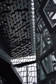 wDSC_0026_reykjavik-harpa-interno-soffitto