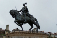 100_6106_PracaDeFigueira.jpg