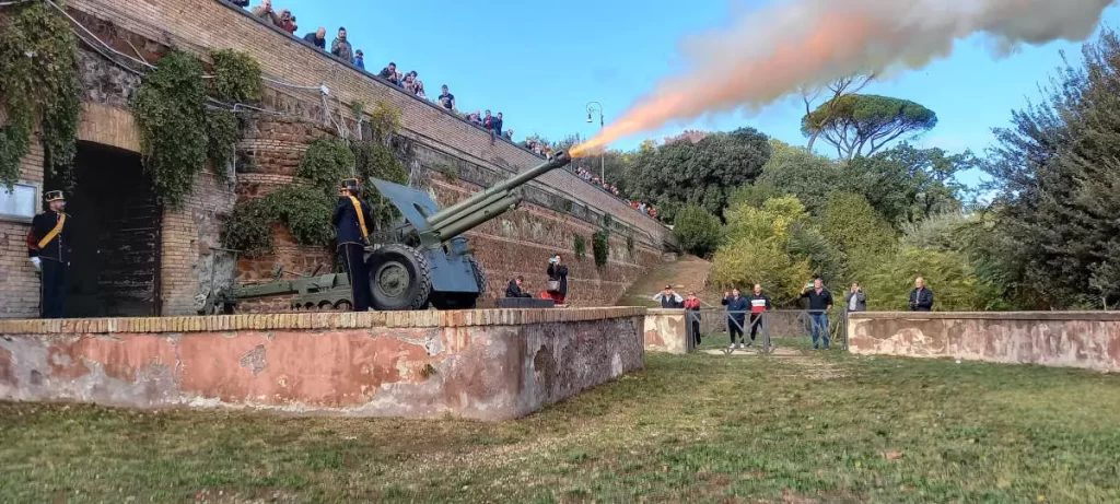 gianicolo sparo cannone roma insolita